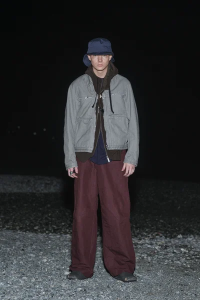 Look 8